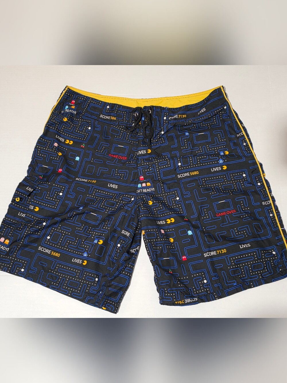 Giant Pacman Arcade Game Swim Trunks Board Shorts Size 38 Men Atari Vintage
